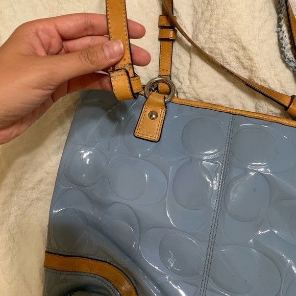 Vintage Coach Purse ** broken strap** - Picture 8 of 10